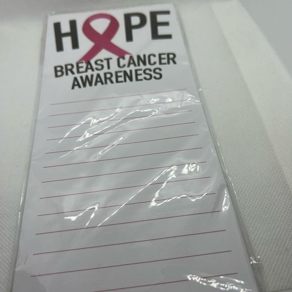 Breast Cancer Awareness List Pad - Picture 2 of 4